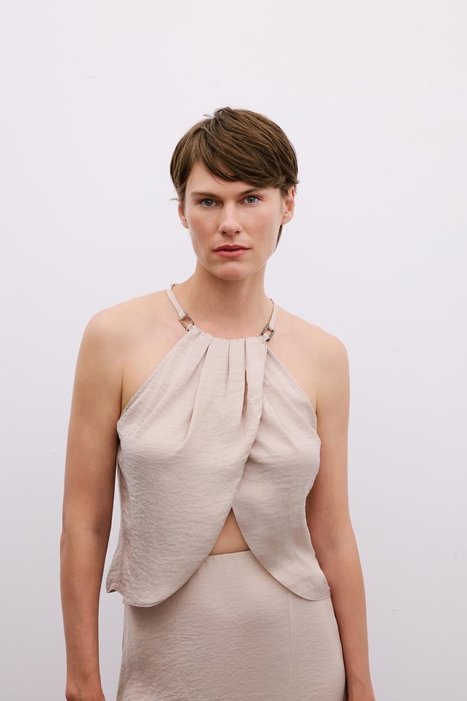 Accessory Detailed Halter Neck Beige Crop Blouse