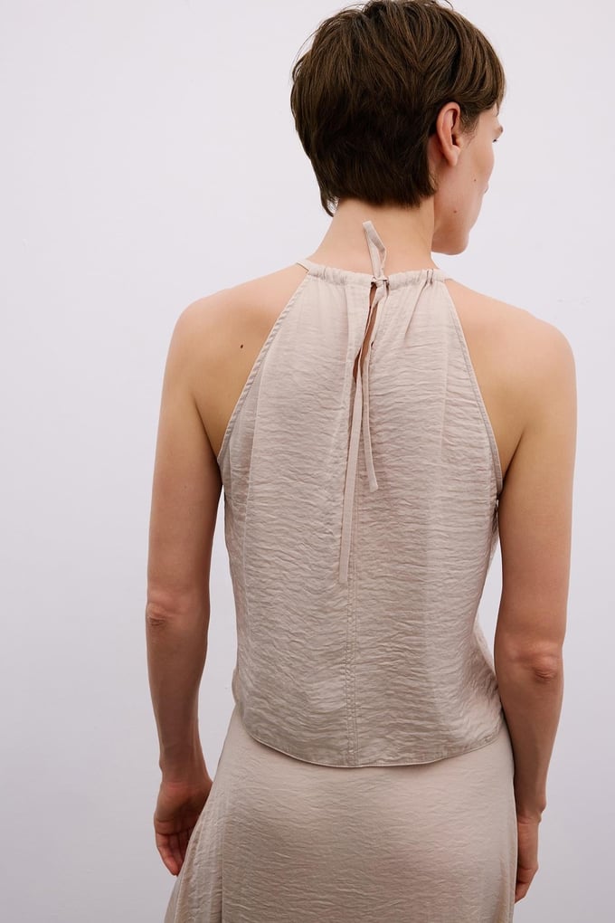 Accessory Detailed Halter Neck Beige Crop Blouse