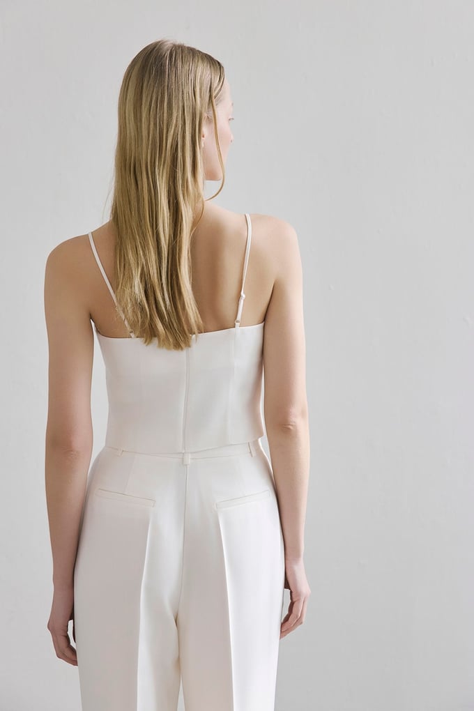 Sleeveless Back Zipper Ecru Tank Top