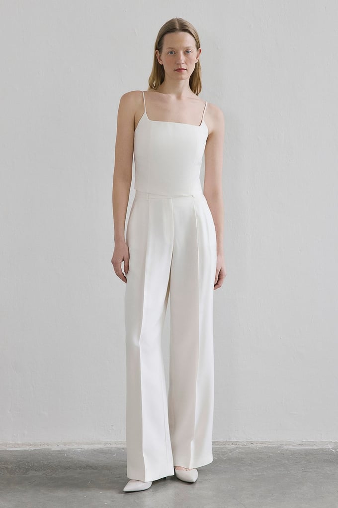 Sleeveless Back Zipper Ecru Tank Top