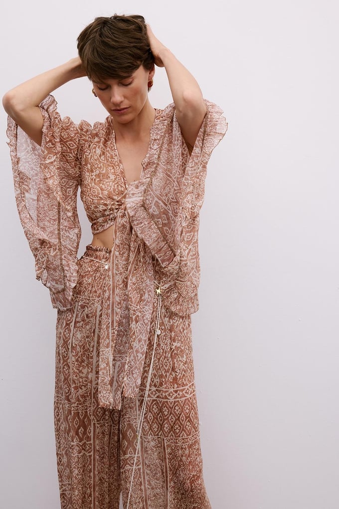 Tie-Front Patterned Camel Crop Blouse