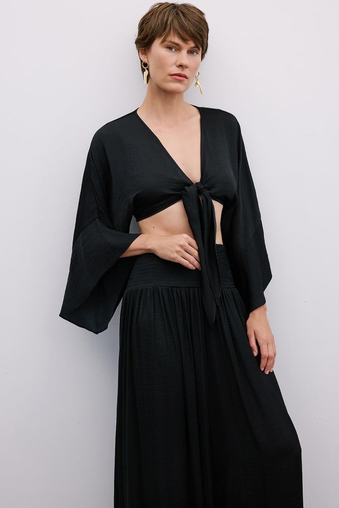 Tie-Front Relaxed Black Crop Blouse