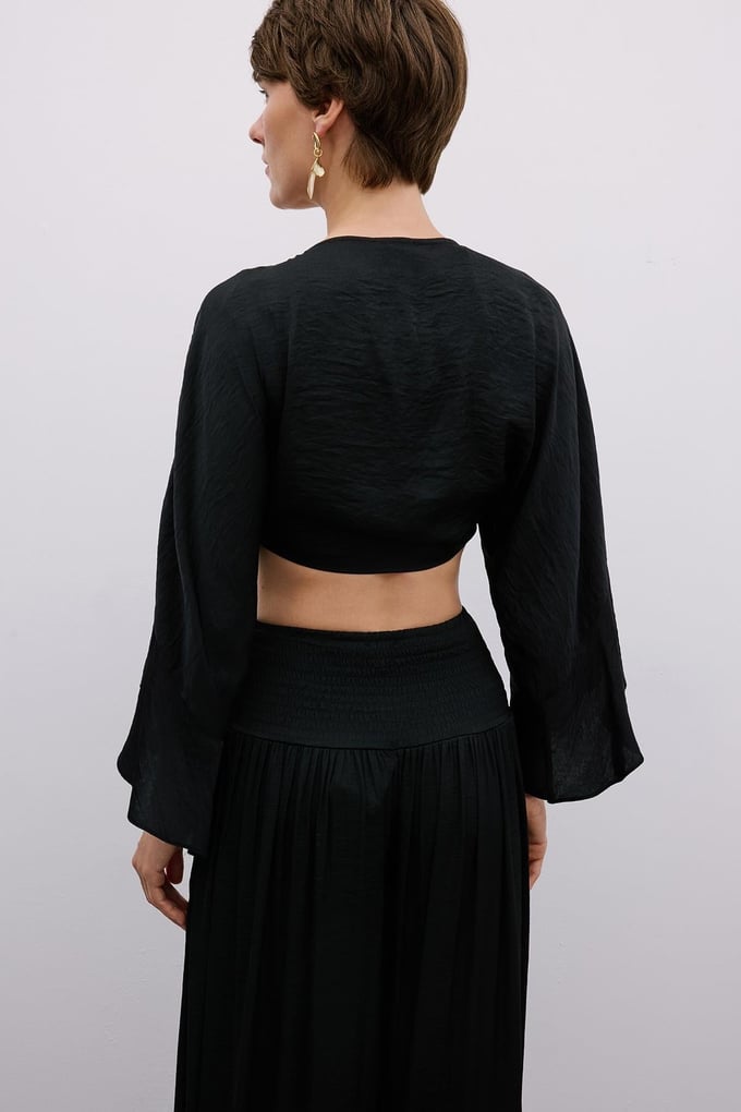Tie-Front Relaxed Black Crop Blouse