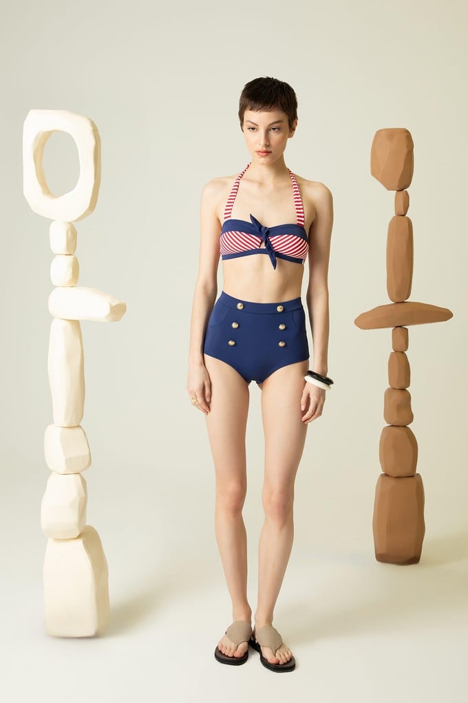 Boyundan Bağlamalı Lacivert Bikini Üstü