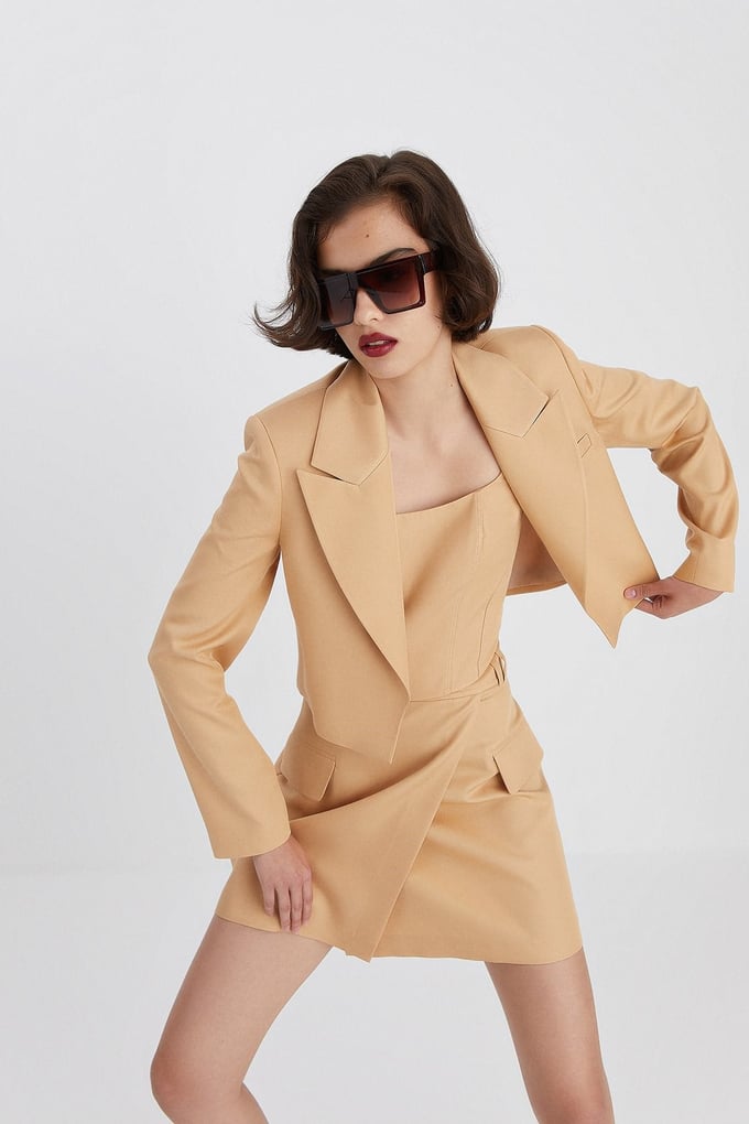 Camel Crop Blazer Ceket