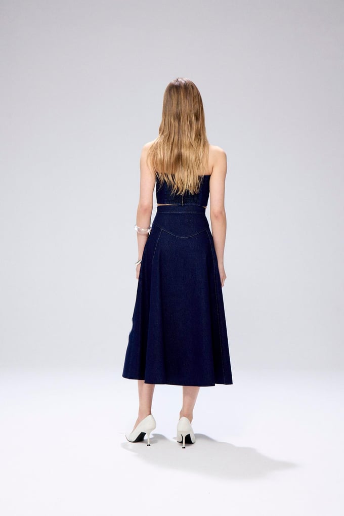 Çiçek Detaylı Lacivert Simli Denim Midi Etek