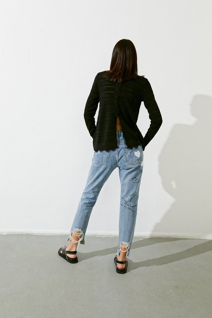 Deforme Detaylı Kısa Paça Jean