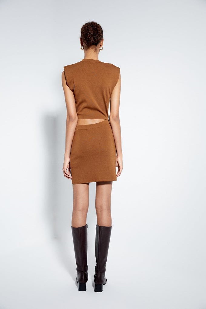 Düğme Detaylı Taba Cut-Out Elbise