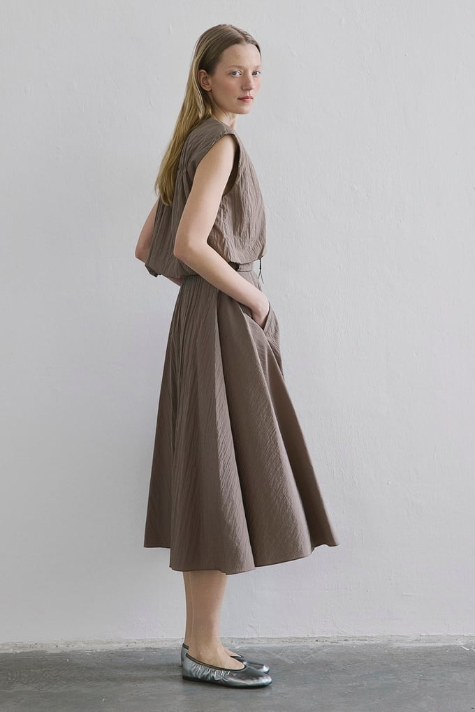 Zippered Drop Shoulder Camel Vest