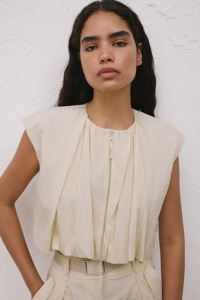 Zippered Short Sleeve Ecru Vest