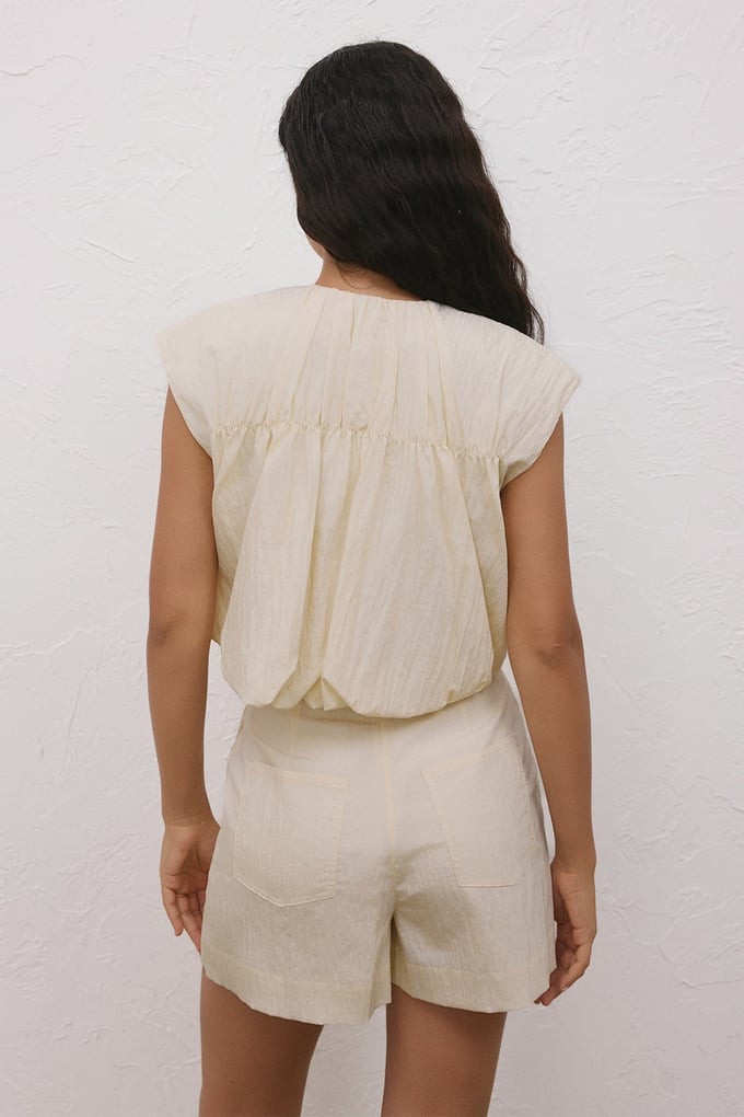 Zippered Short Sleeve Ecru Vest
