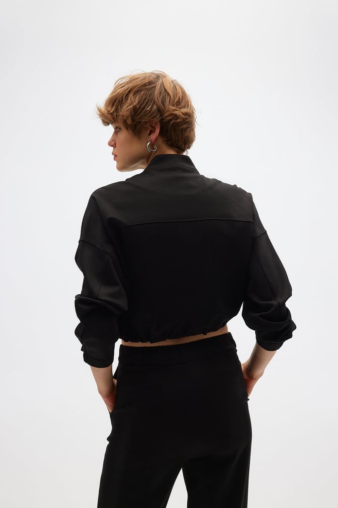 Fermuarlı Siyah Crop Sweatshirt