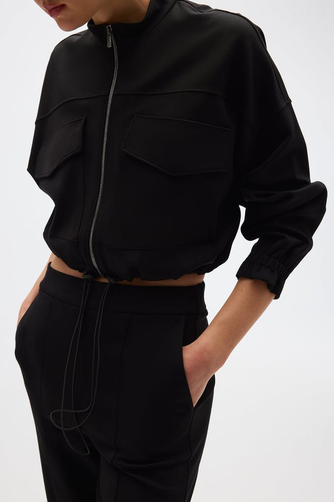 Fermuarlı Siyah Crop Sweatshirt
