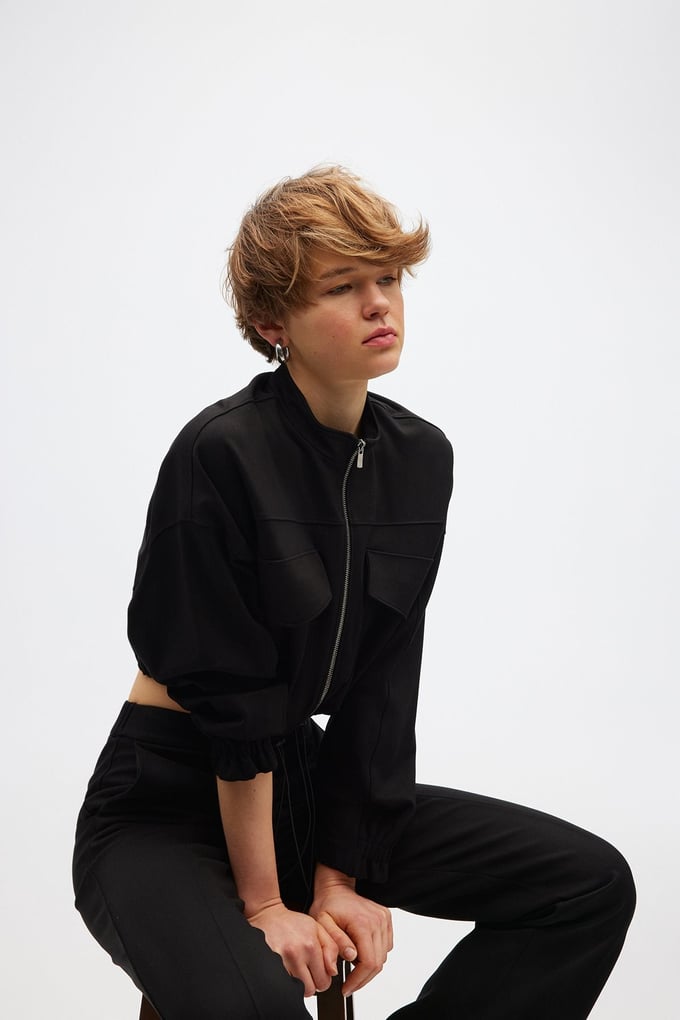 Fermuarlı Siyah Crop Sweatshirt