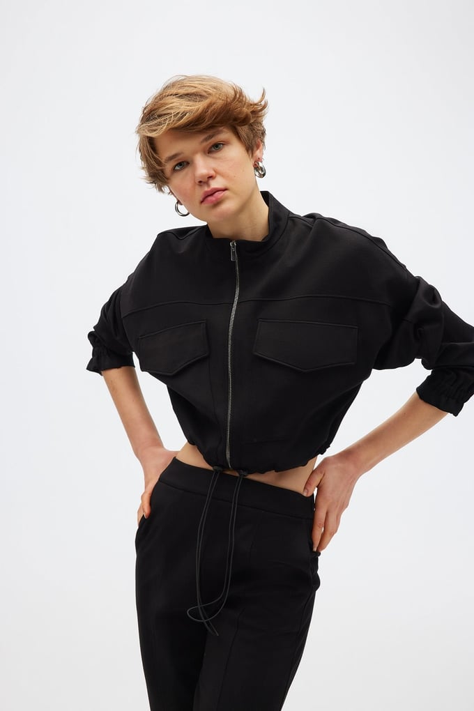 Fermuarlı Siyah Crop Sweatshirt