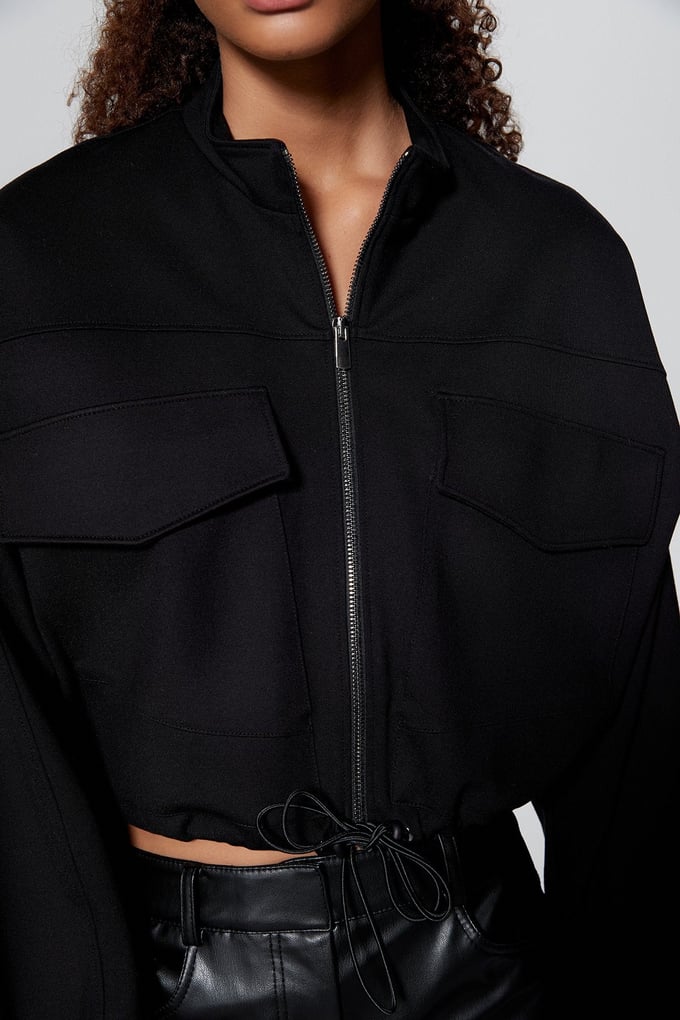 Fermuarlı Siyah Crop Sweatshirt
