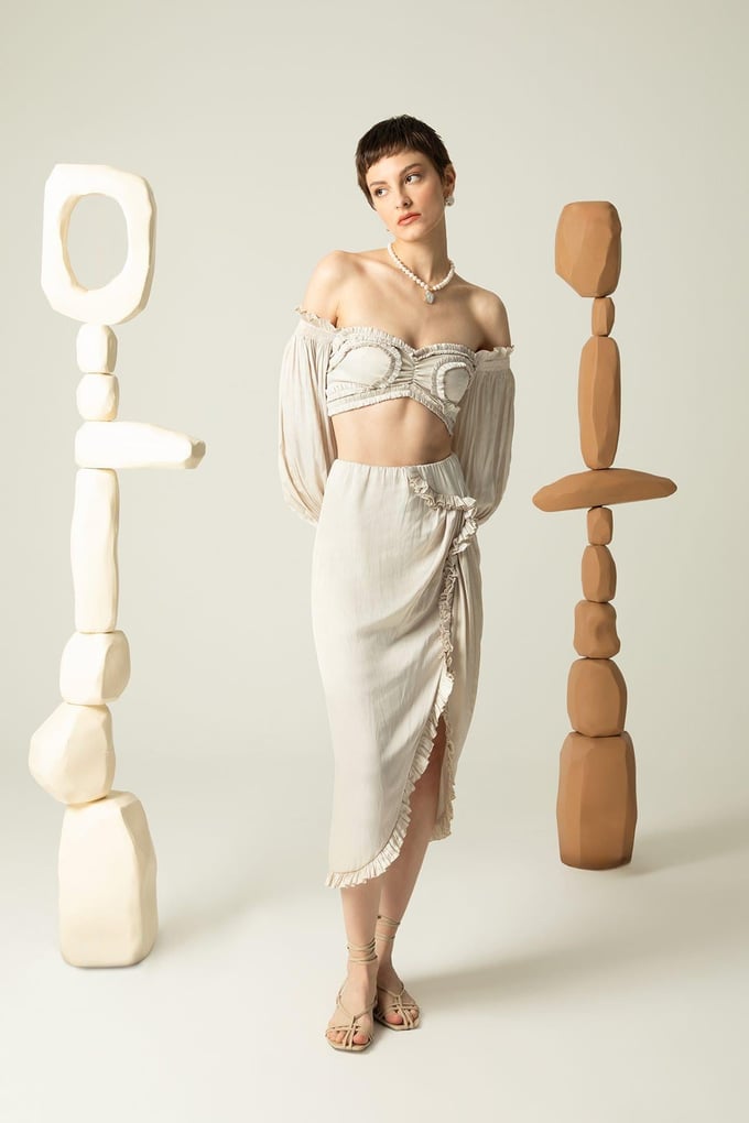Ruffle Detail Beige Long Skirt