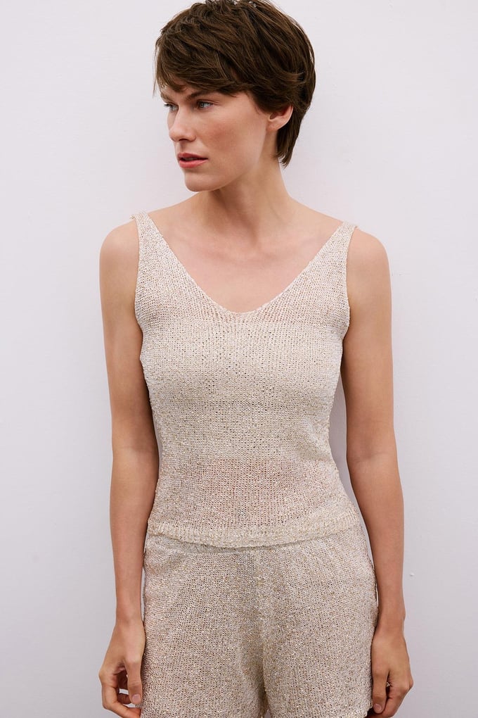 Gold Payetli V Yaka Rahat Ekru Crop Bluz