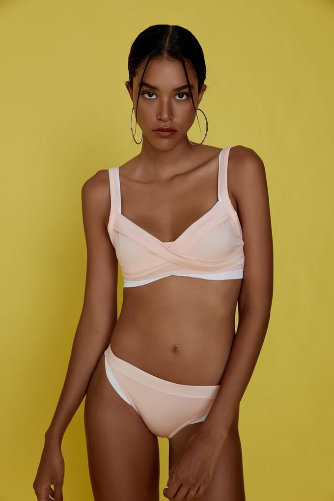İki Renkli Pudra Bikini Altı