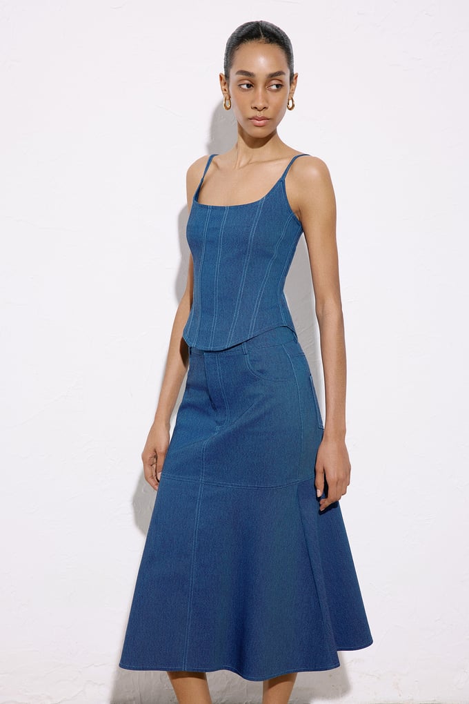 İnce Askılı Denim Dokulu Mavi Bluz