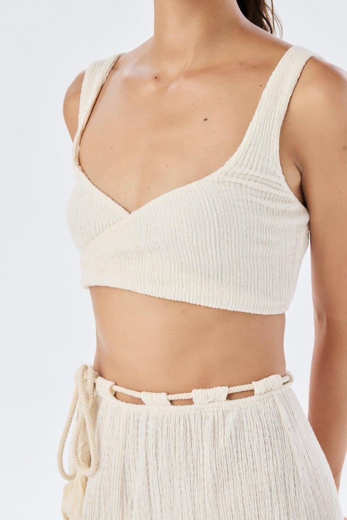 Kalın Askılı Kare Yaka Ekru Crop Top