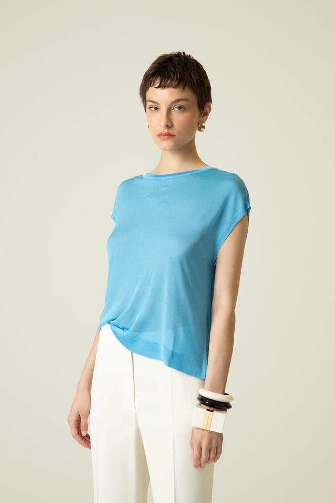 Short Sleeve Blue Knit Blouse
