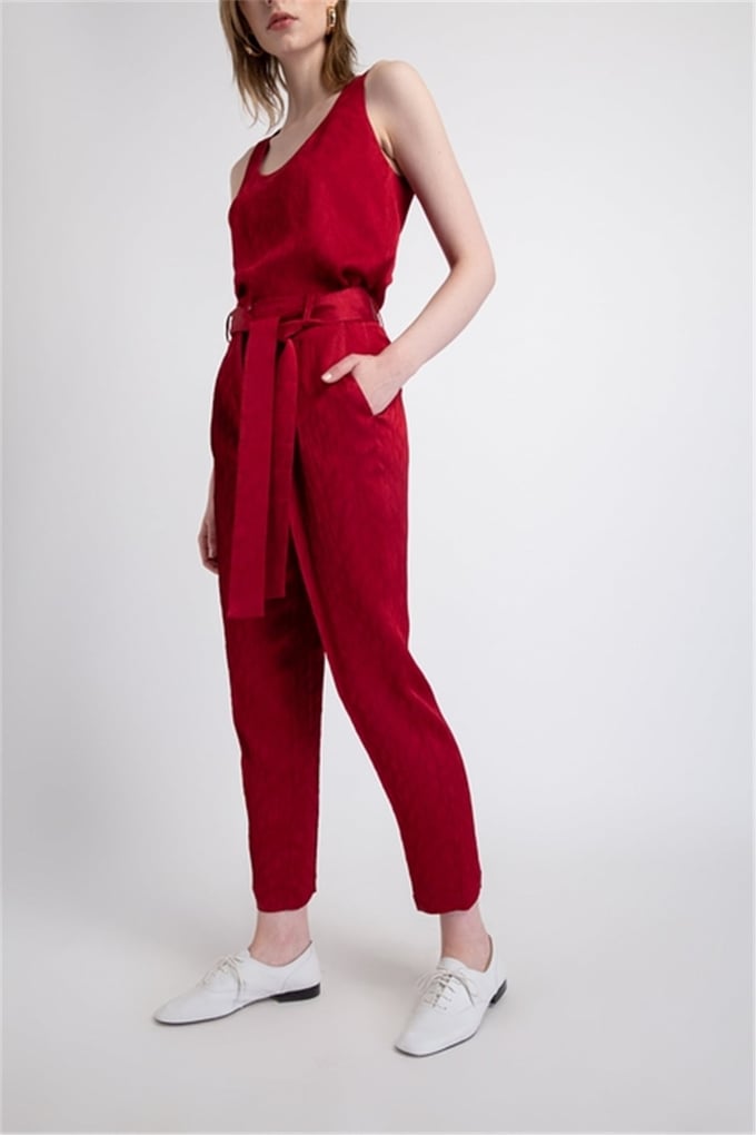 Kuşak Detaylı, Jakarlı Pantolon Bordo