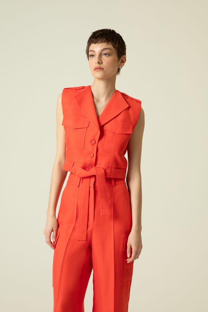 Kuşak Detaylı Kolsuz Narçiçeği Crop Ceket