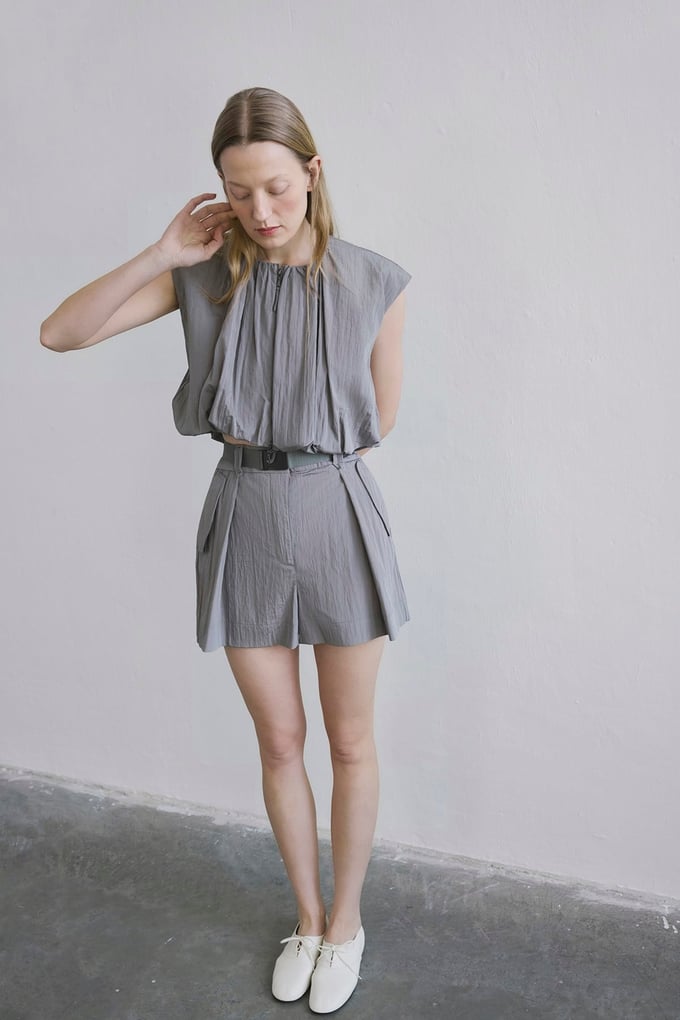 Metal Buckle Belted Side Pocket Mink Shorts