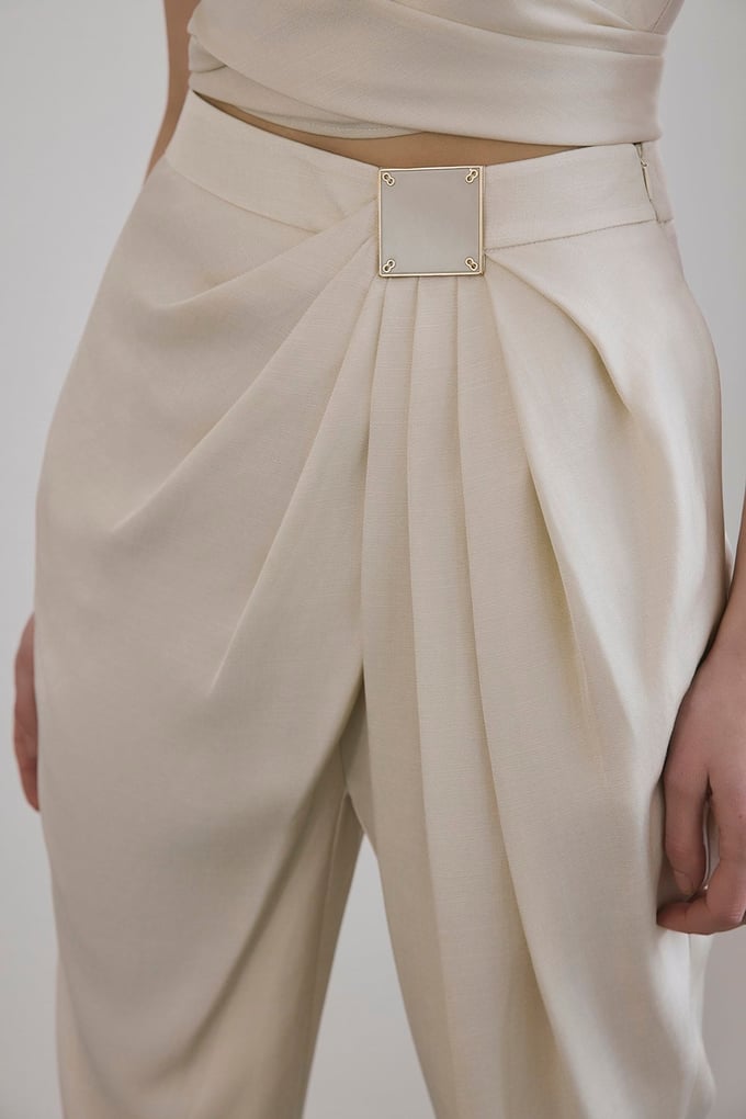 Front Pleated Linen Blend Ecru Trousers