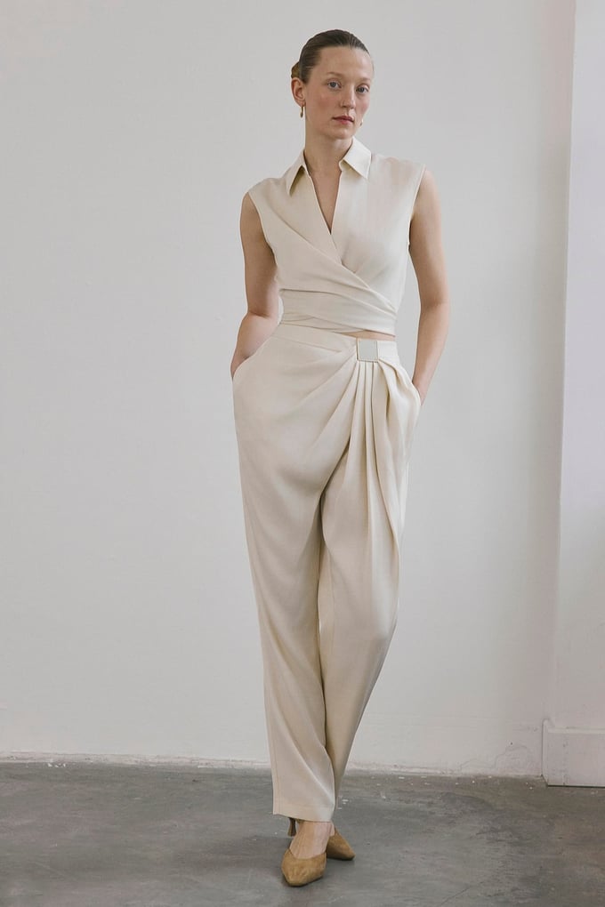 Front Pleated Linen Blend Ecru Trousers