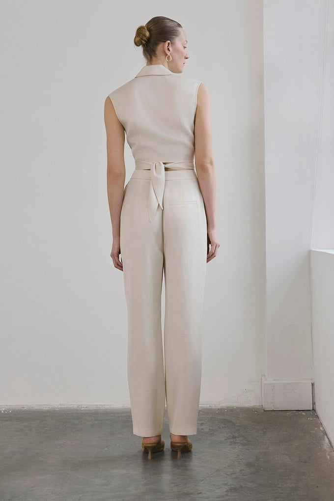 Front Pleated Linen Blend Ecru Trousers