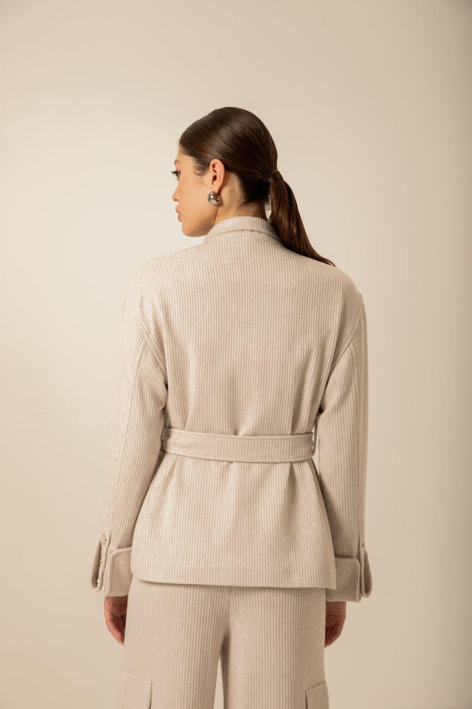 Oversize Kuşaklı Örme Taş Ceket