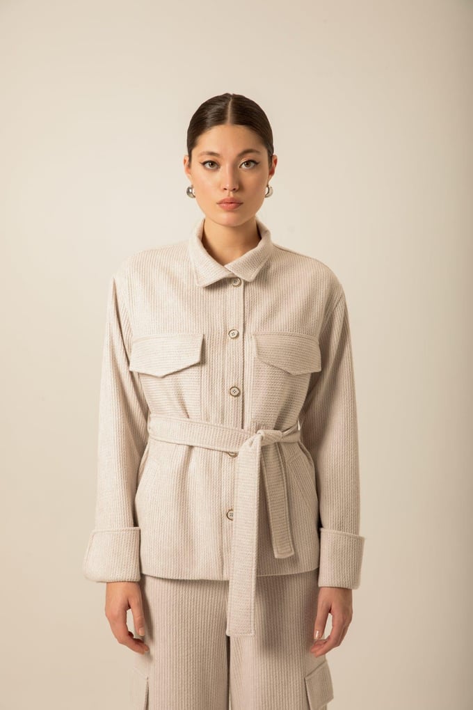 Oversize Kuşaklı Örme Taş Ceket