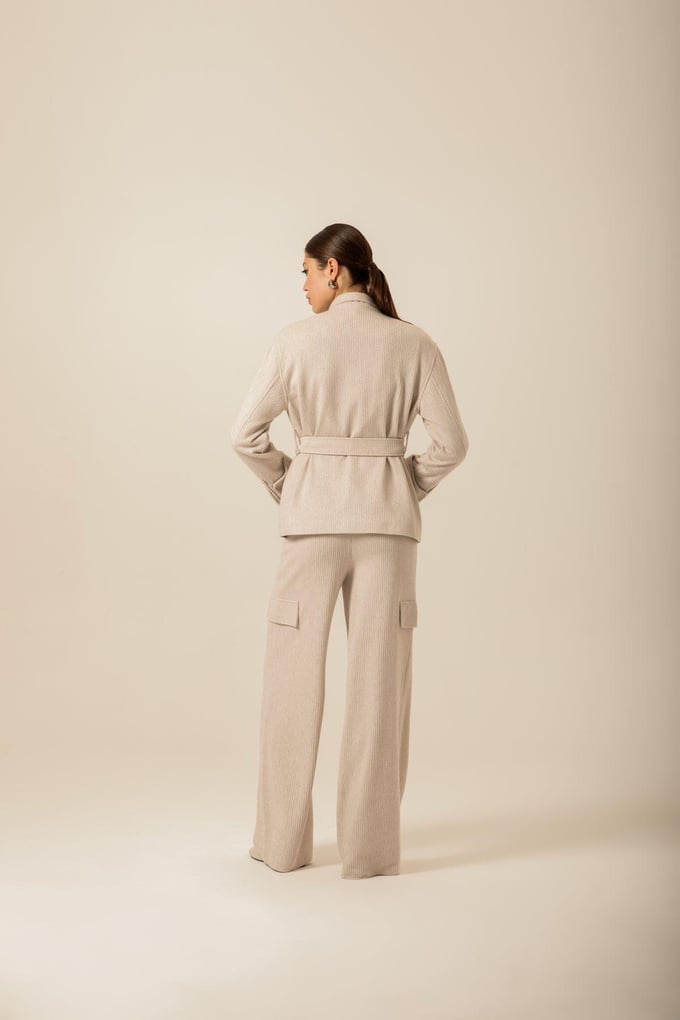 Oversize Kuşaklı Örme Taş Ceket