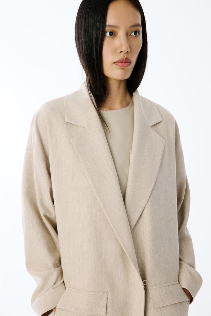 Oversize Uzun Bej Kaban