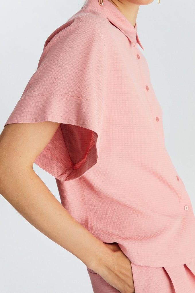 Pembe Kısa Kollu Basic Gömlek