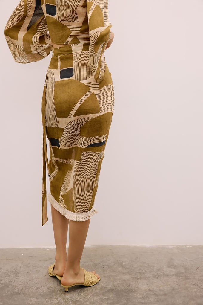 Fringe Detailed Patterned Camel Pareo
