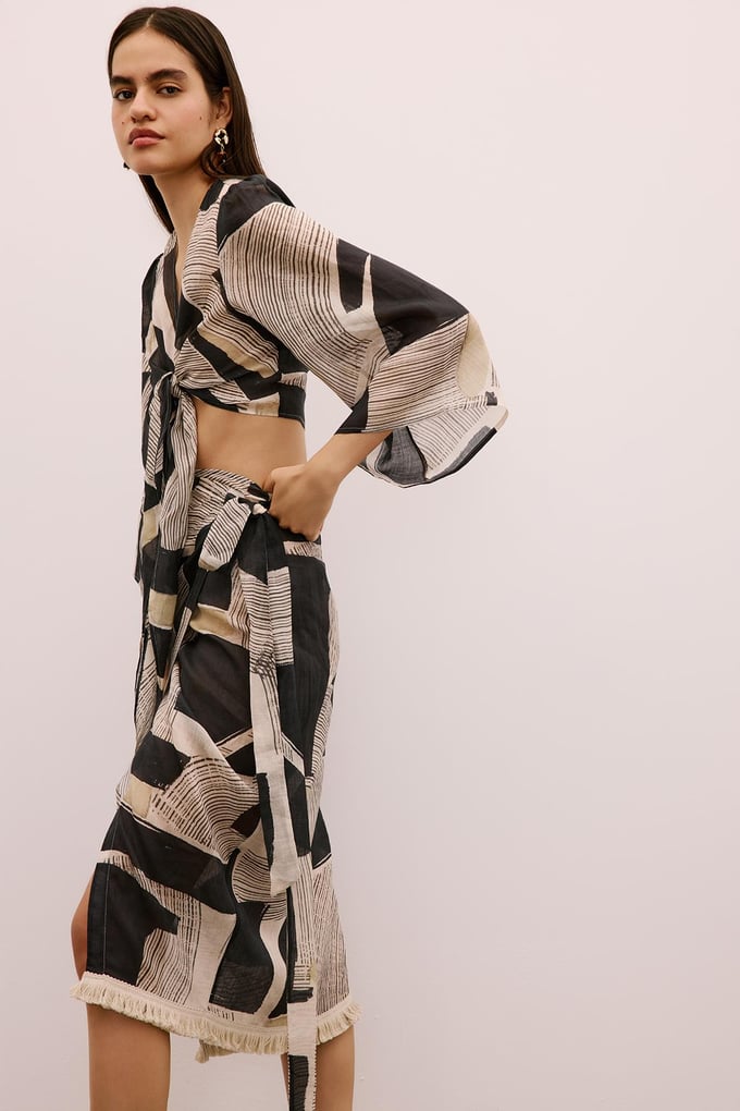 Fringe Detailed Patterned Black Pareo