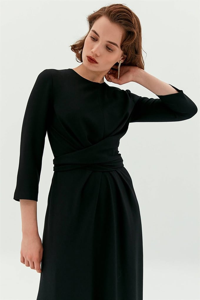 Siyah Midi Drape Elbise