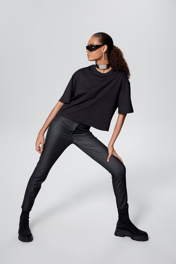 Taşlı Basic Siyah T-Shirt