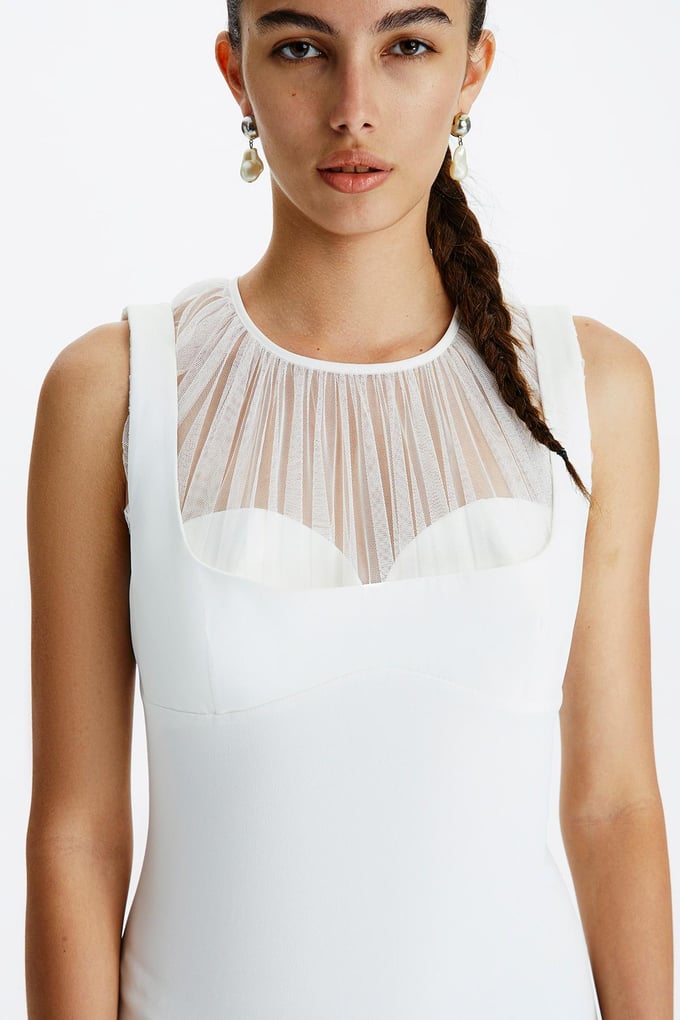 Tül Detaylı Ekru Saten Midi Elbise