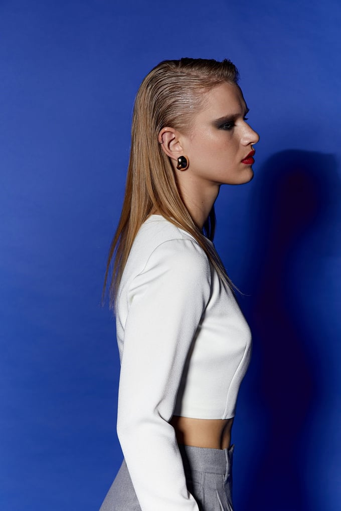 Uzun Kollu Ekru Crop Bluz