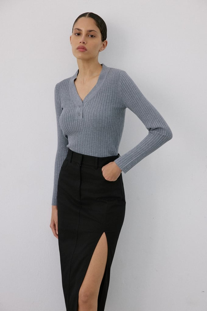 V Neck Ribbed Knit Grey Sweater