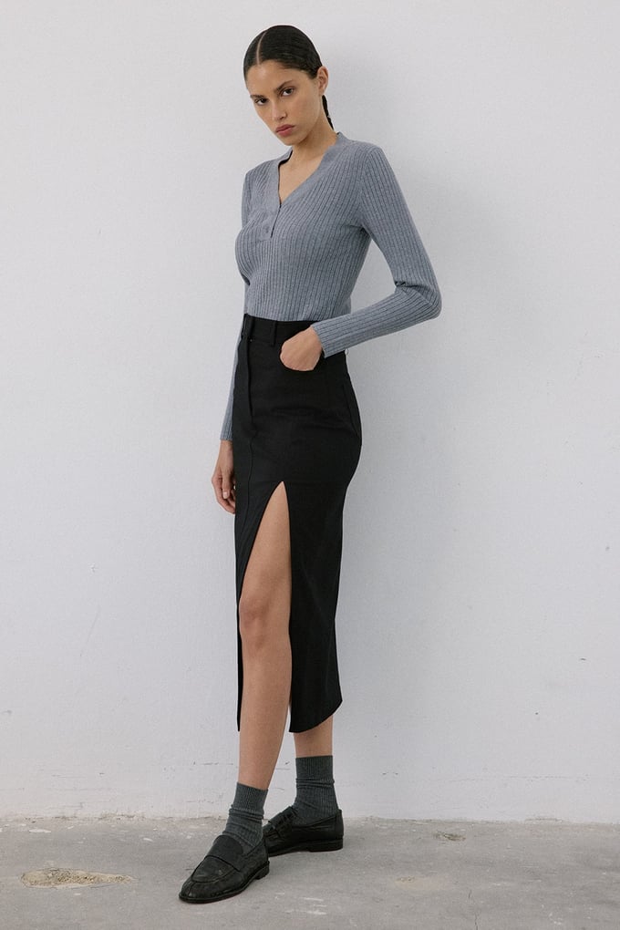V Neck Ribbed Knit Grey Sweater