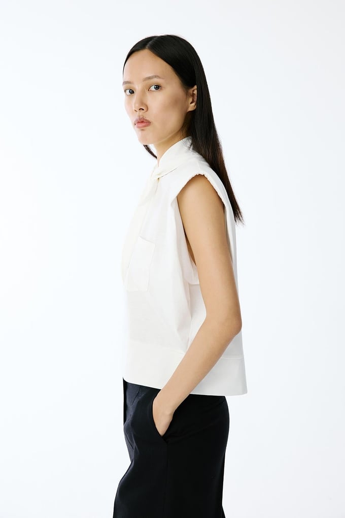 Padded Shoulder Ecru Crop T-Shirt