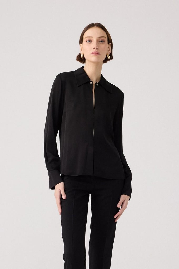 Collar Detailed Relaxed Fit Black Blouse