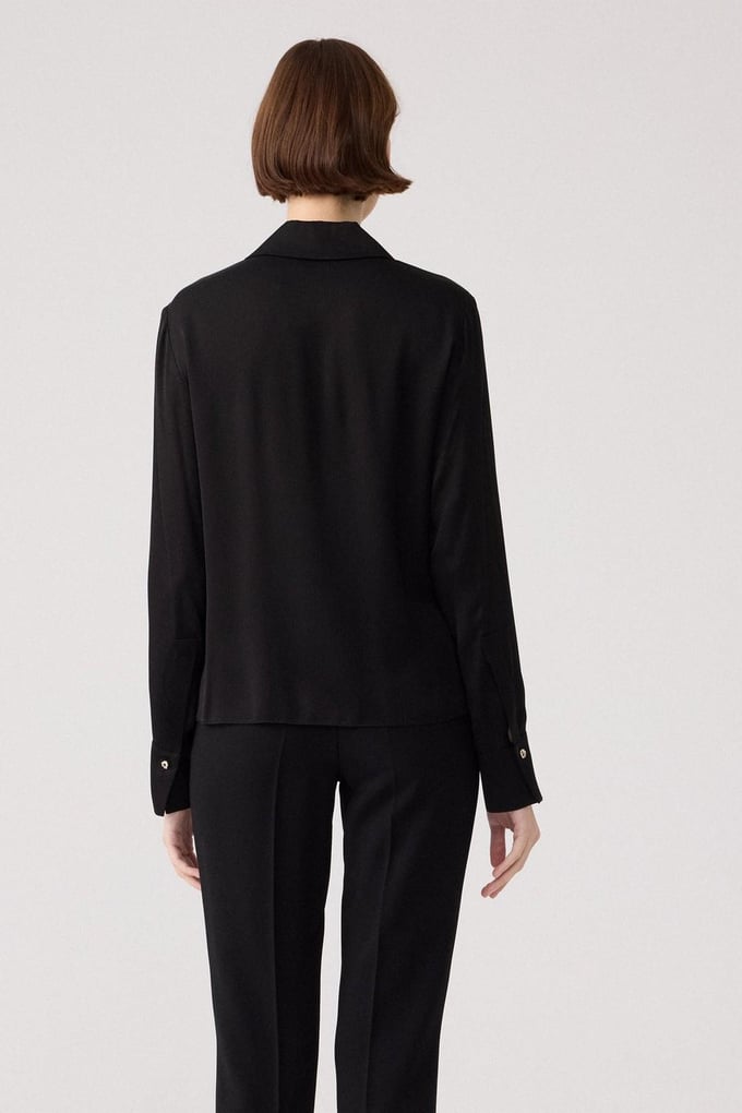 Collar Detailed Relaxed Fit Black Blouse