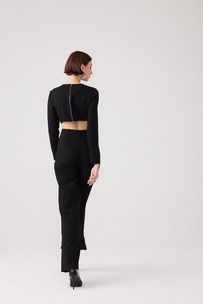 Side-Deep Detailed Black Jumpsuit