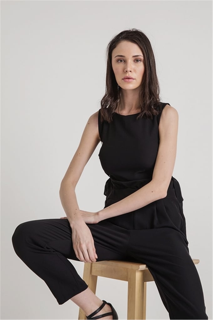 Yanları Bağlama Detaylı Tulum Black